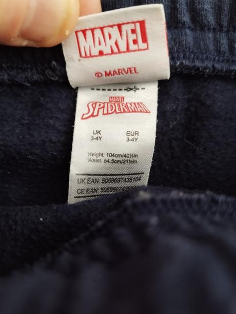Tepláky zn. marvel v. 3-4 roky, marvel,98