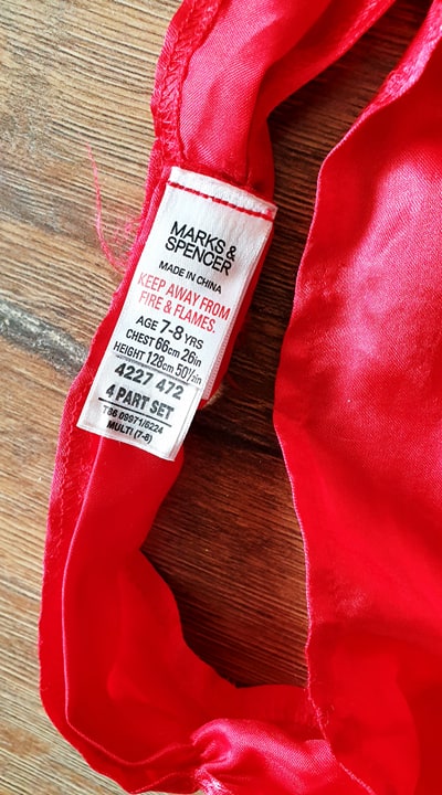 Saténová šatka marks&spencer 128 na 7-8r., 