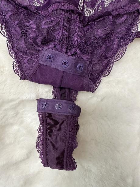 Fialové čipkované body m, 80b / m