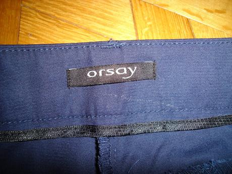 Slušné tmavomodré nohavice., 170