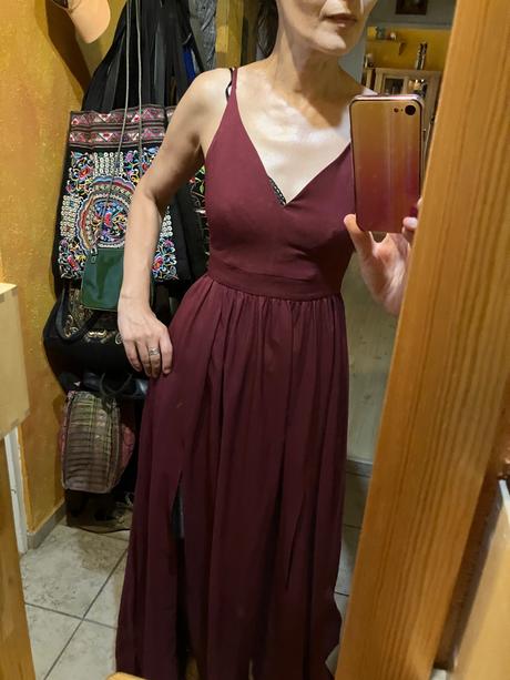 Krásne šaty na príležitosť, s