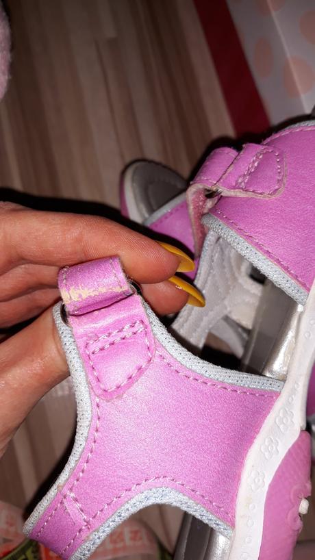 Sandálky cupcake couture 25, 25