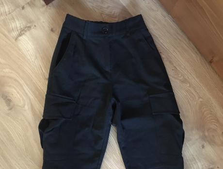 Nohavice, bershka,32