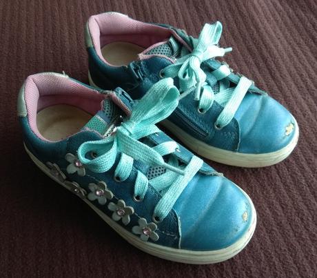 Tenisky baťa, baťa,29