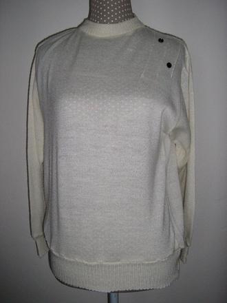 1368. biely pulóver, l