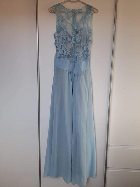 Šaty na príležitosť, s