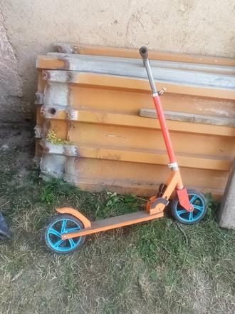 Kolobežka s veľkými kolesami,