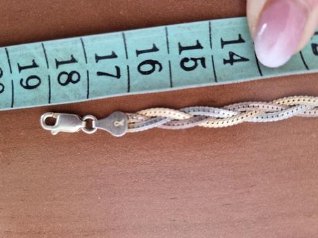 Strieborný pozlátený prepletaný náramok, 