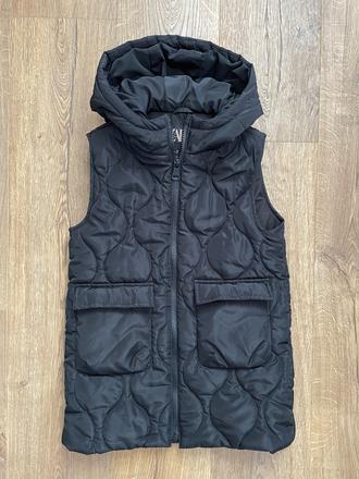 Vesta s kapucňou, zara,122