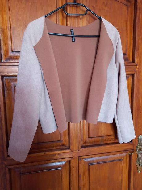 Béžové bolero, l