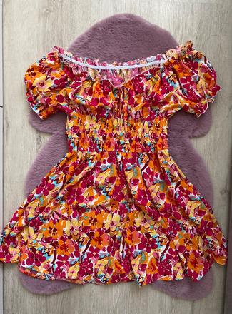 Oranžové šaty s kvetinami, m