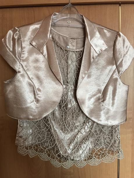 Spoločenské saty, 42