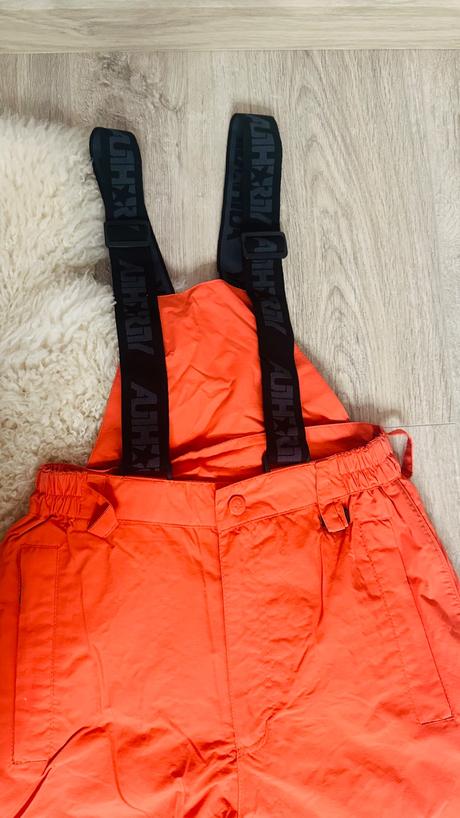 Oteplovačky, authority,s