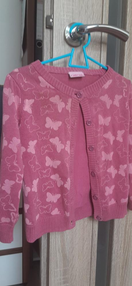 Rozkosny svetrik s motylikmi, cherokee,98