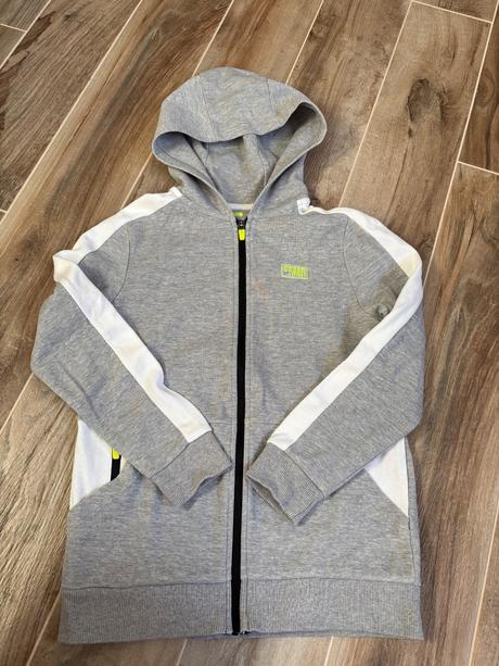 Mikina, f&f,146
