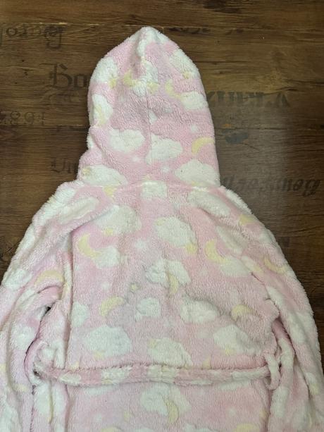 Mäkkučký župan s kapucňou, 122