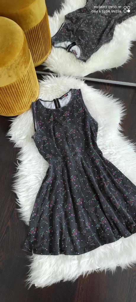 Šatičky s kvietkami, new yorker,l