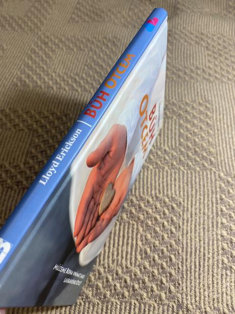 Bůh otcem můžeme boha vnímat jako laskavého otce,