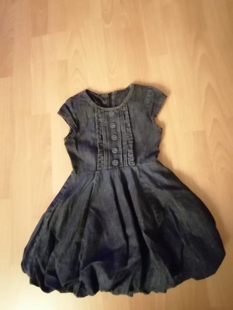 Saticky (m), marks & spencer,104