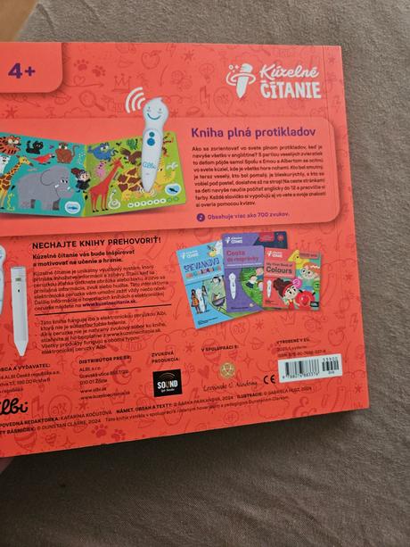 Kuzelne čítanie albi knizka, 