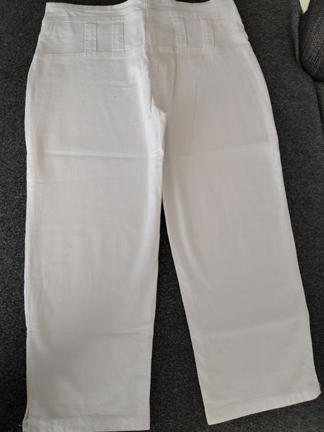 3/4 letné nohavice, 146