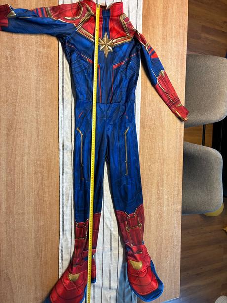 Kostým captain marvel,