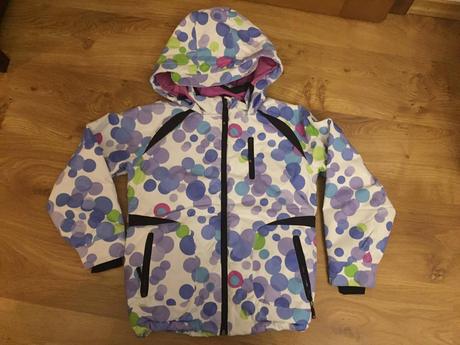 Vetrovka, reserved,140