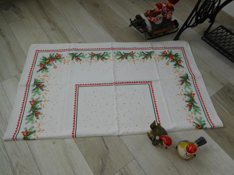 Obrus s vianočným motívom bavlnený, 