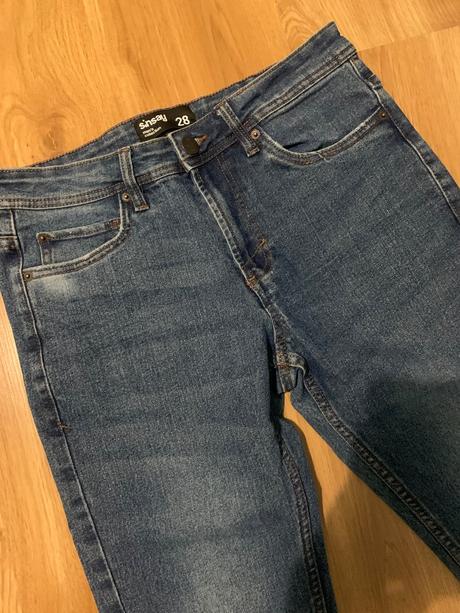 Chlapcenske rifle, sinsay,28