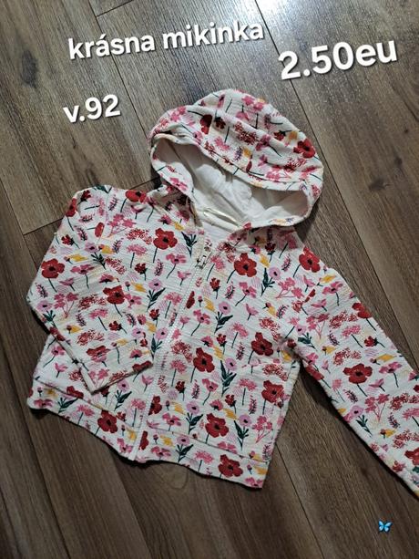 Mikinka, 92