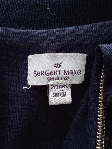 Šaty s kabátikom, raz použité, sergent major,98