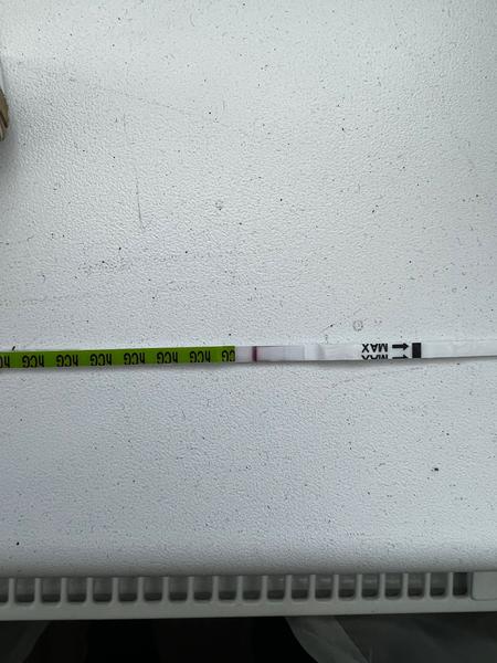 Som 23 DPO a čiarka na teste