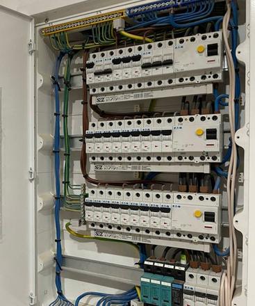 Elektroinštalačné práce,