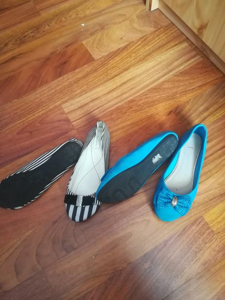 Balík baleríniek veľ. 41 2 ks cena už aj s poštou, 41