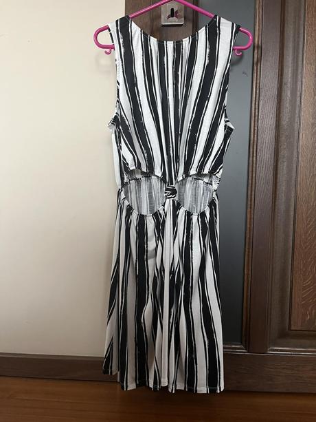 Letné šaty sisley, sisley,164