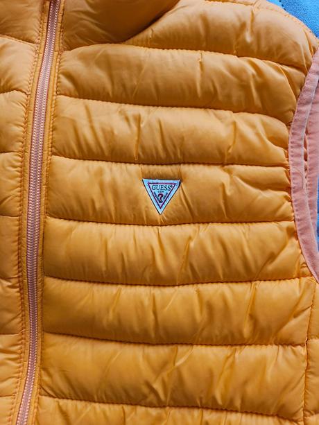 Guess prechodná vesta, guess,s