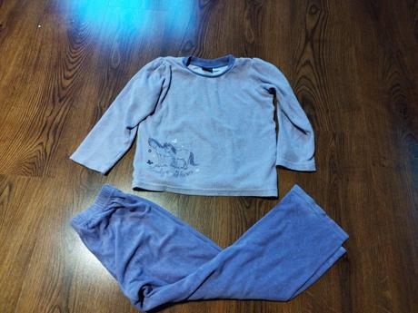 Pyžamko, lupilu,116