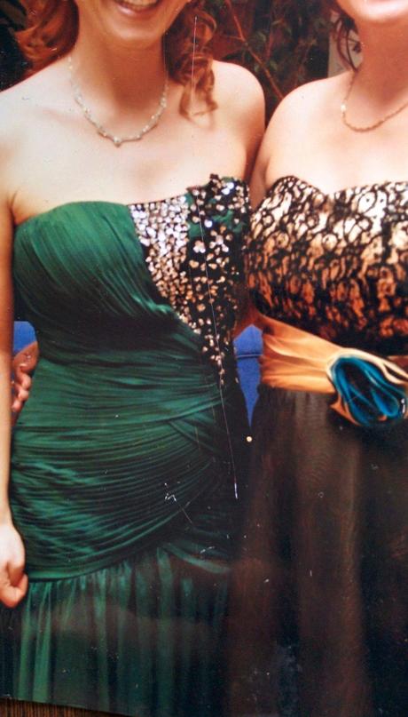 Krásne zelené šaty, m