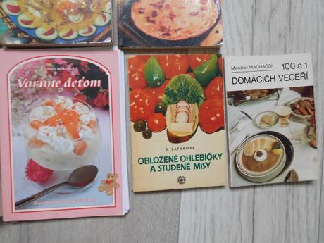 Retro knižočky viac kusov varíme,, 