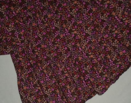 Menčestrové kvietkované šaty na 9 až 10 rokov, f&f,140