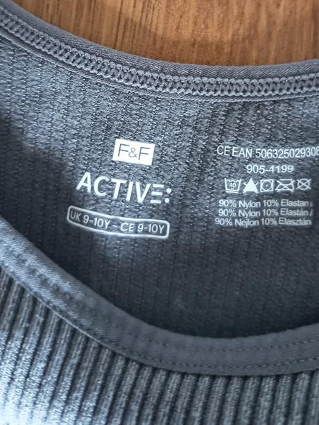 Dievčenský crop top a legíny na šport, f&f,140