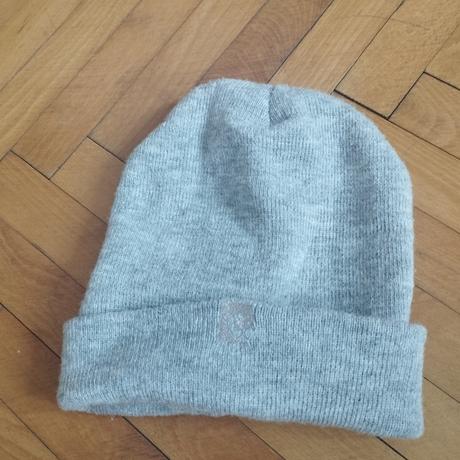 Kvalitná čiapka, pierre cardin