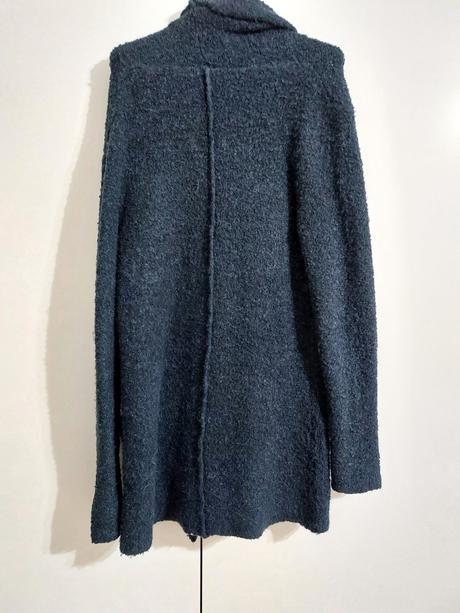 Predlzeny sveter, 36