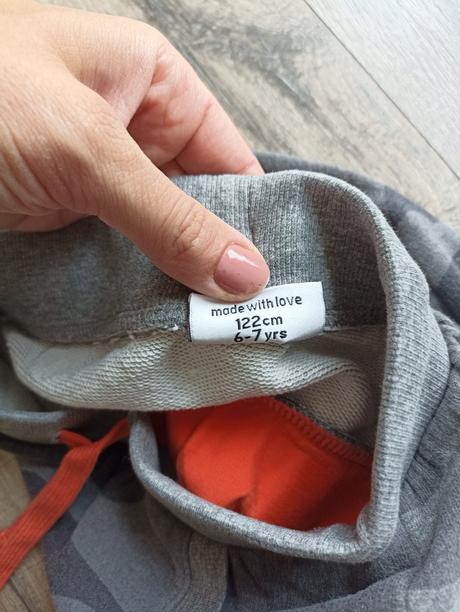 Tepláky 122/128, 128