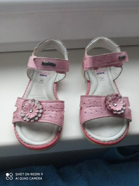 Sandalky, lasocki,28
