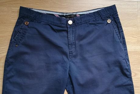 Nohavice, river island,m