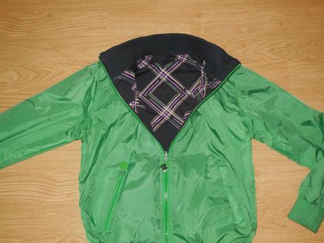 Obojstranná prechodná vetrovka, 122