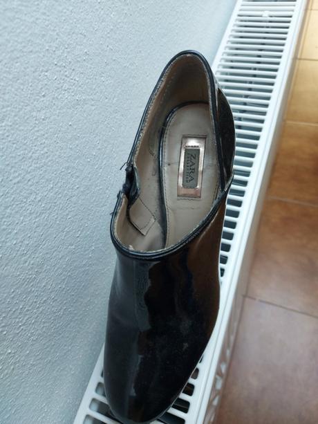 Lakované kotničky, zara,40