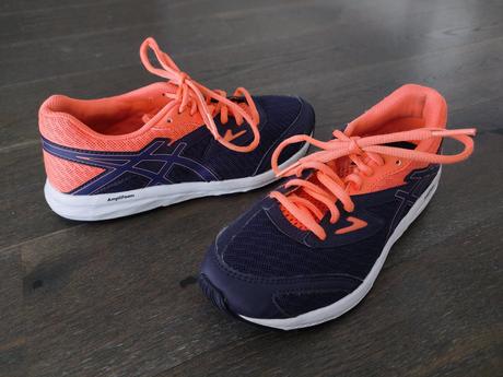 Perfektne ultralahke tenisky zn. aesics v.35,5a36, 35