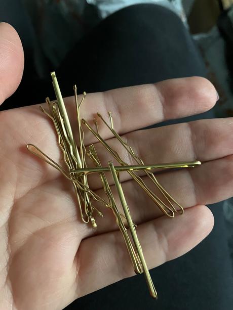Zlaté spony do vlasov 40ks,